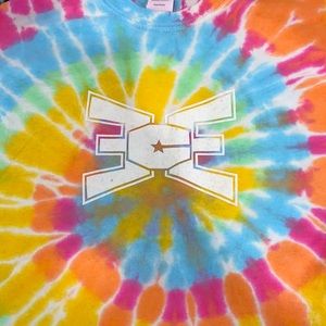 East Celebrity Elite Tshirt adult small